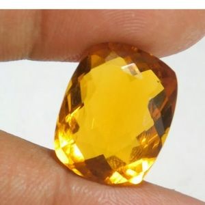 Natural 15.15 cts CUSHION Cut PADPARDSCHA Sapphire